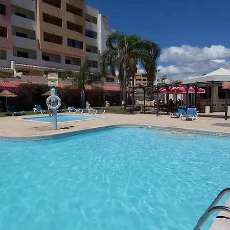 Appartement Apartment, Pool And Sea View