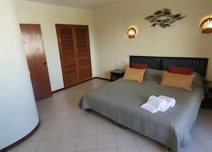 Apartman Apartment, Pool And Sea View